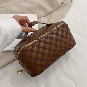 Checkered “Tiktok” Expandable Makeup Bag