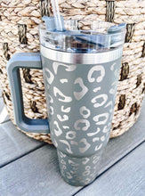 Load image into Gallery viewer, Cheetah 40oz Powder Coated Mug with Handle