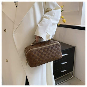 Checkered “Tiktok” Expandable Makeup Bag