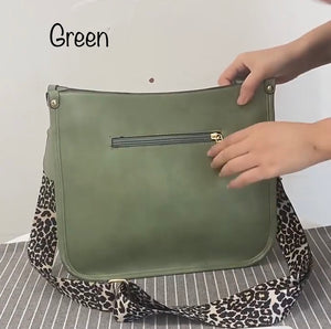 Leopard Strap Crossbody Bag (with zipper closure)