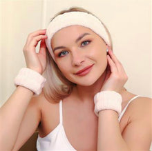 Load image into Gallery viewer, Face Washing Wristbands &amp; Headband Set