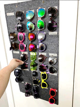 Load image into Gallery viewer, Glasses Pocket Hanging Organizer