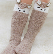 Load image into Gallery viewer, Kids snugly, cuddly animal socks