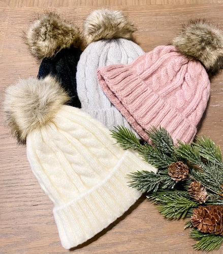 Snap on / snap off puff Beanies