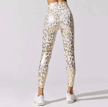 Load image into Gallery viewer, Foil Cheetah Print Leggings