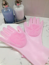 Load image into Gallery viewer, Soapy Suds Scrubbing Gloves