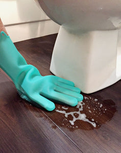 Soapy Suds Scrubbing Gloves