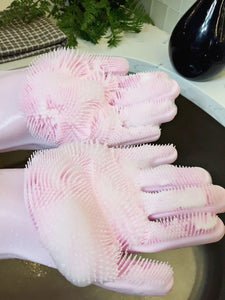 Soapy Suds Scrubbing Gloves
